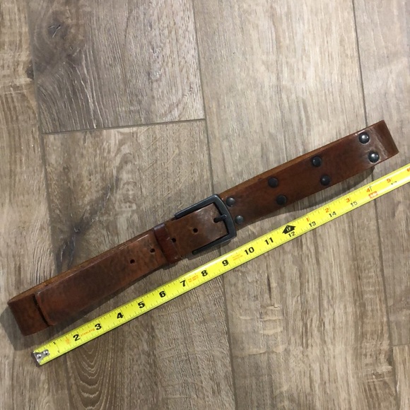 TRAILER Full Grain Studded Textured Leather Belt - Picture 7 of 10